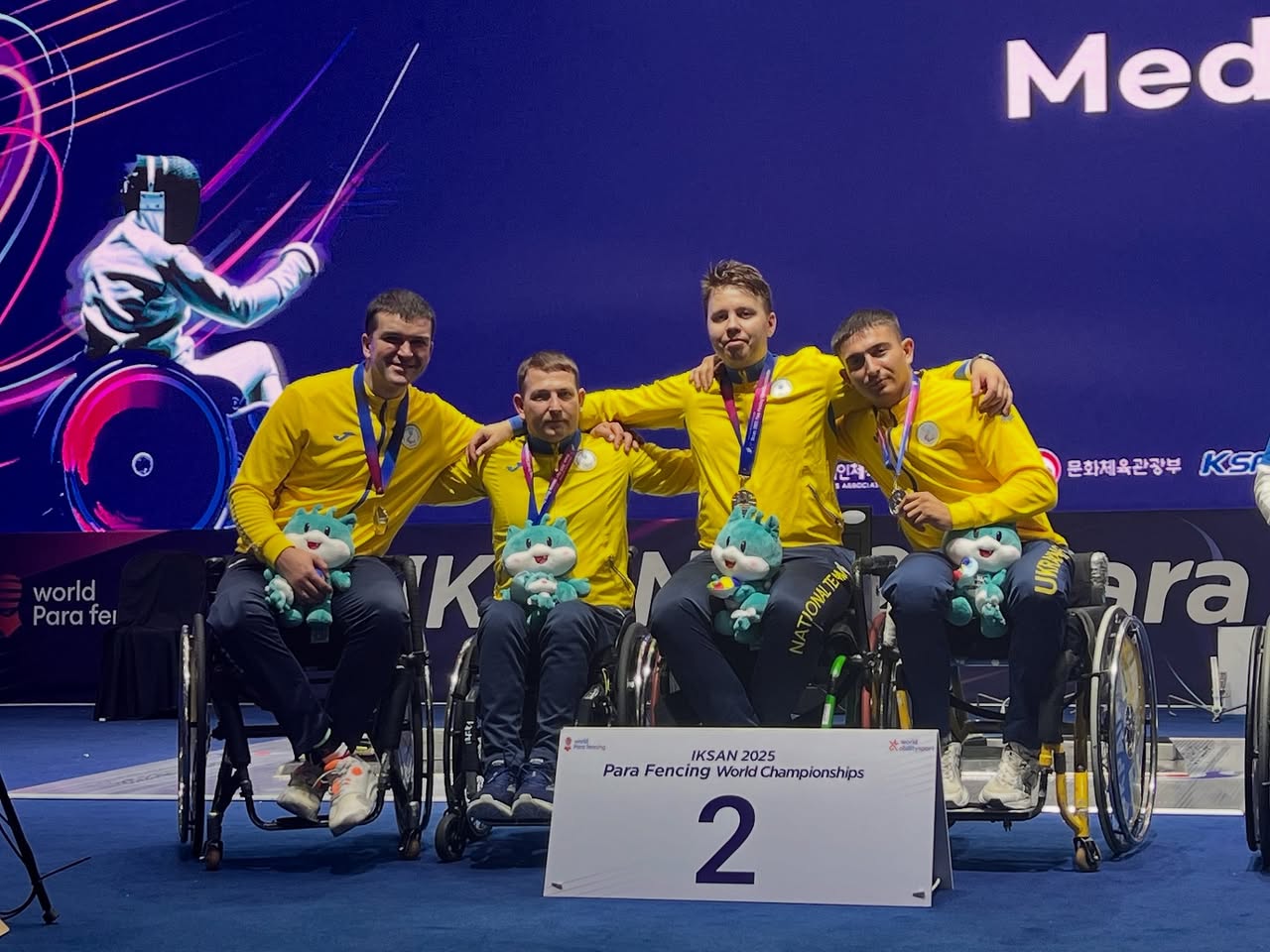 УкраїнськІ пара фехтувальники перемагають на чемпіонаті світу