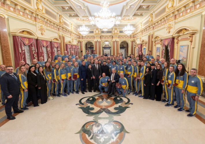 Президент відзначив державними нагородами українських дефлімпійців, які здобули 100 медалей на літніх іграх у Токіо