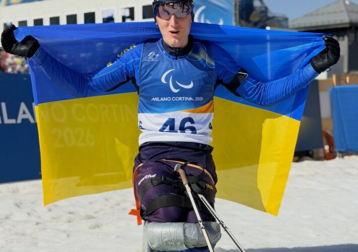 Другий день Паралімпіади-2026 сьогодні розпочався з бронзової медалі в пара біатлоні, індивідуальна гонка 12,5 км!