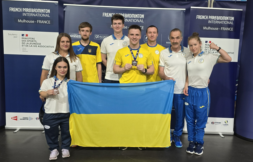 Дві медалі України на міжнародному турнірі з пара бадмінтону
